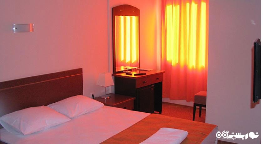 	تخت بزرگ اتاق استاندارد